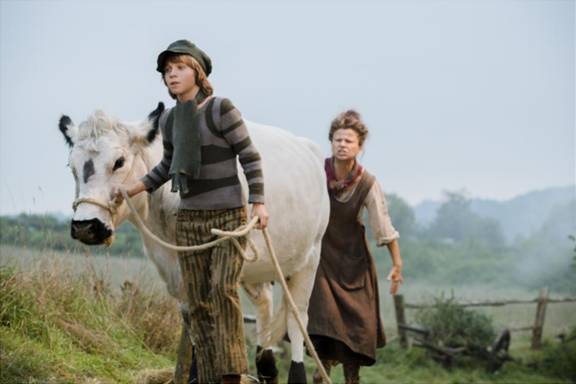 Into the Woods – A Modern Twist of the Brothers Grimm Fairy Tales #IntoTheWoods