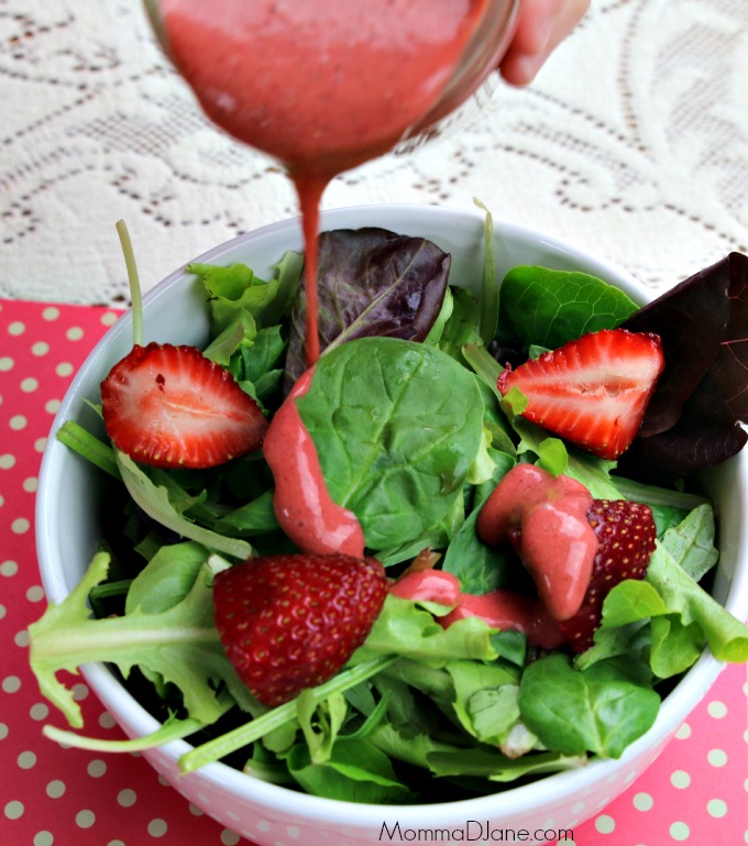 Homemade Strawberry Balsamic Salad Dressing