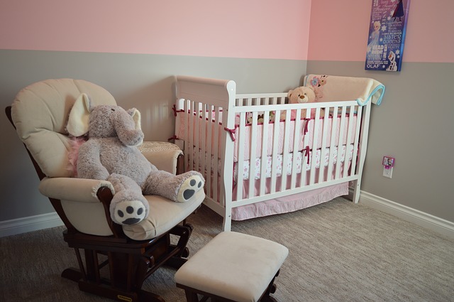 6 Ways to Save Money on Baby Products