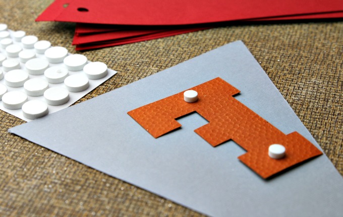 add-3d-ahesive-to-letter