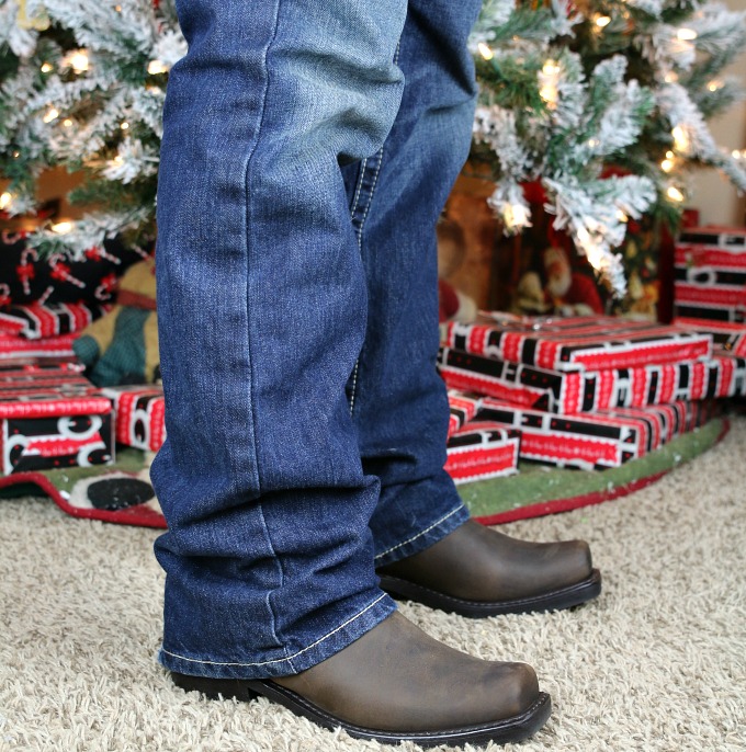 andrew-in-boots