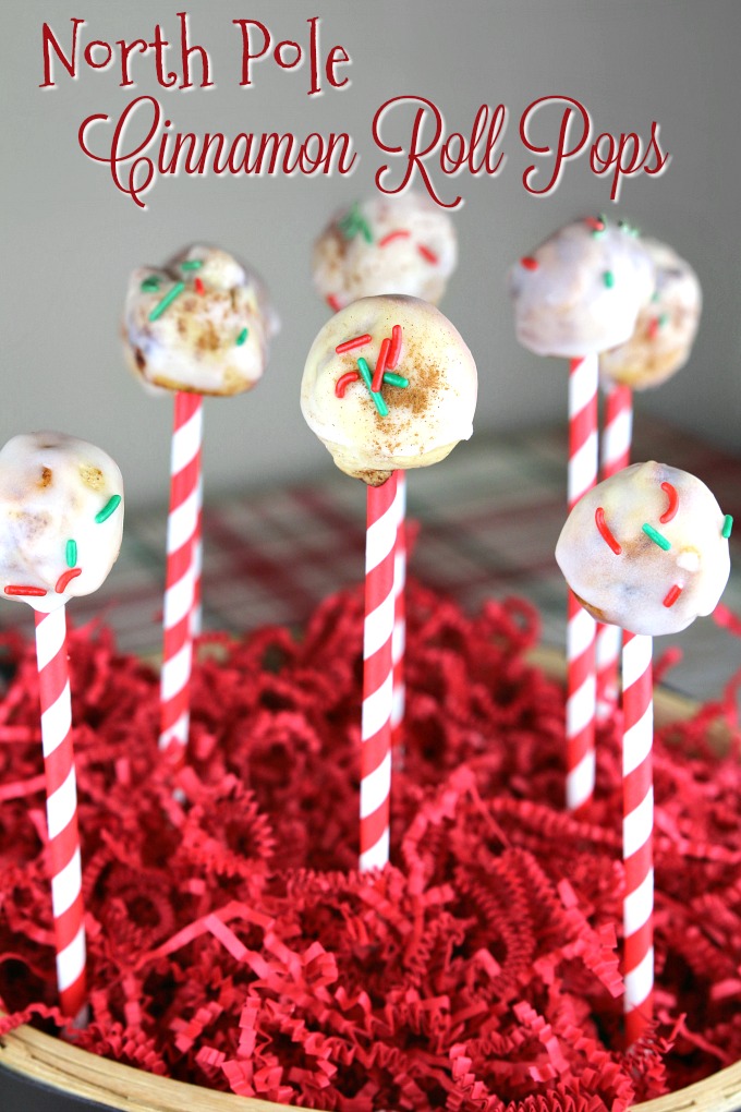 north-pole-cinnamon-roll-pops