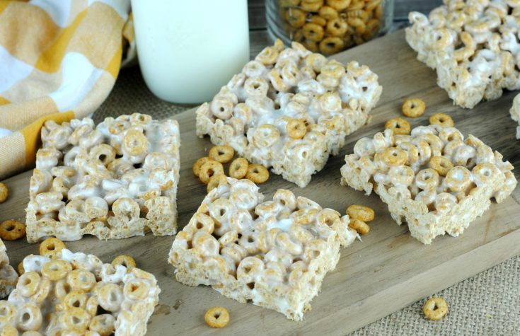 No Bake Pumpkin Spice Cheerio Bars