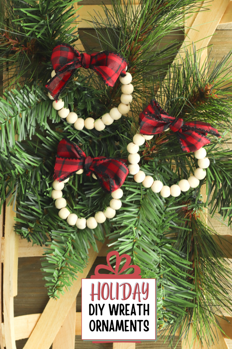 DIY Wood Ornaments: Christmas Wreath Ornaments
