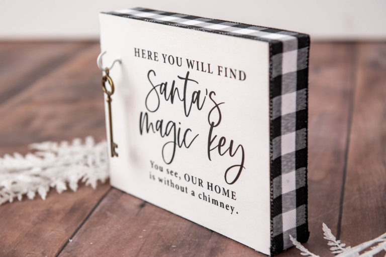 Cricut Christmas Ideas: Santa’s Magic Key Sign
