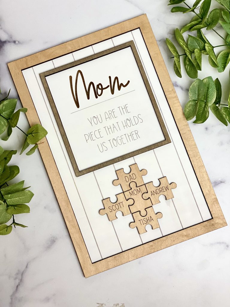 mom puzzle sign for Mother's Day