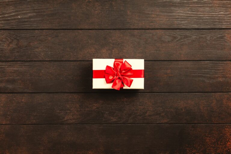 Developing a Product That’s Likely to be Purchased as a Gift: 7 Key Points to Keep in Mind