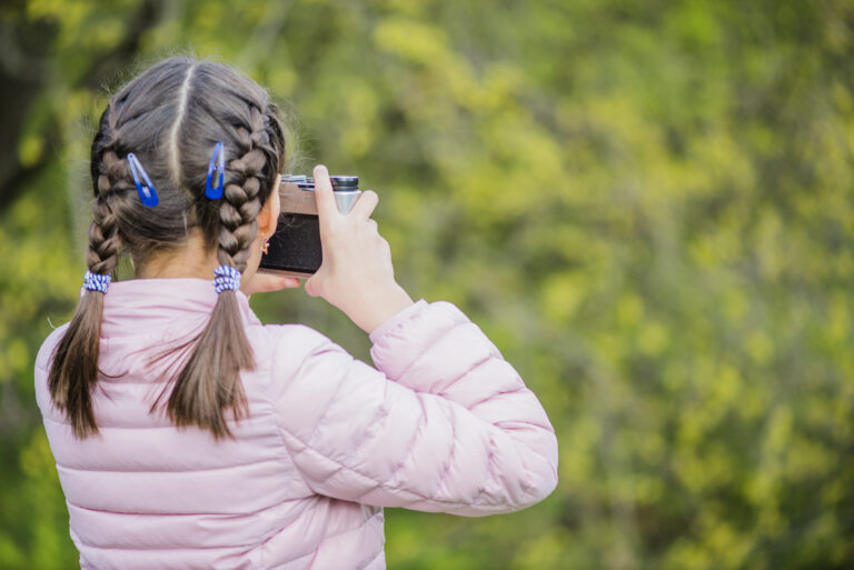 11 Steps for Teaching Your Kids to Take Great Photos
